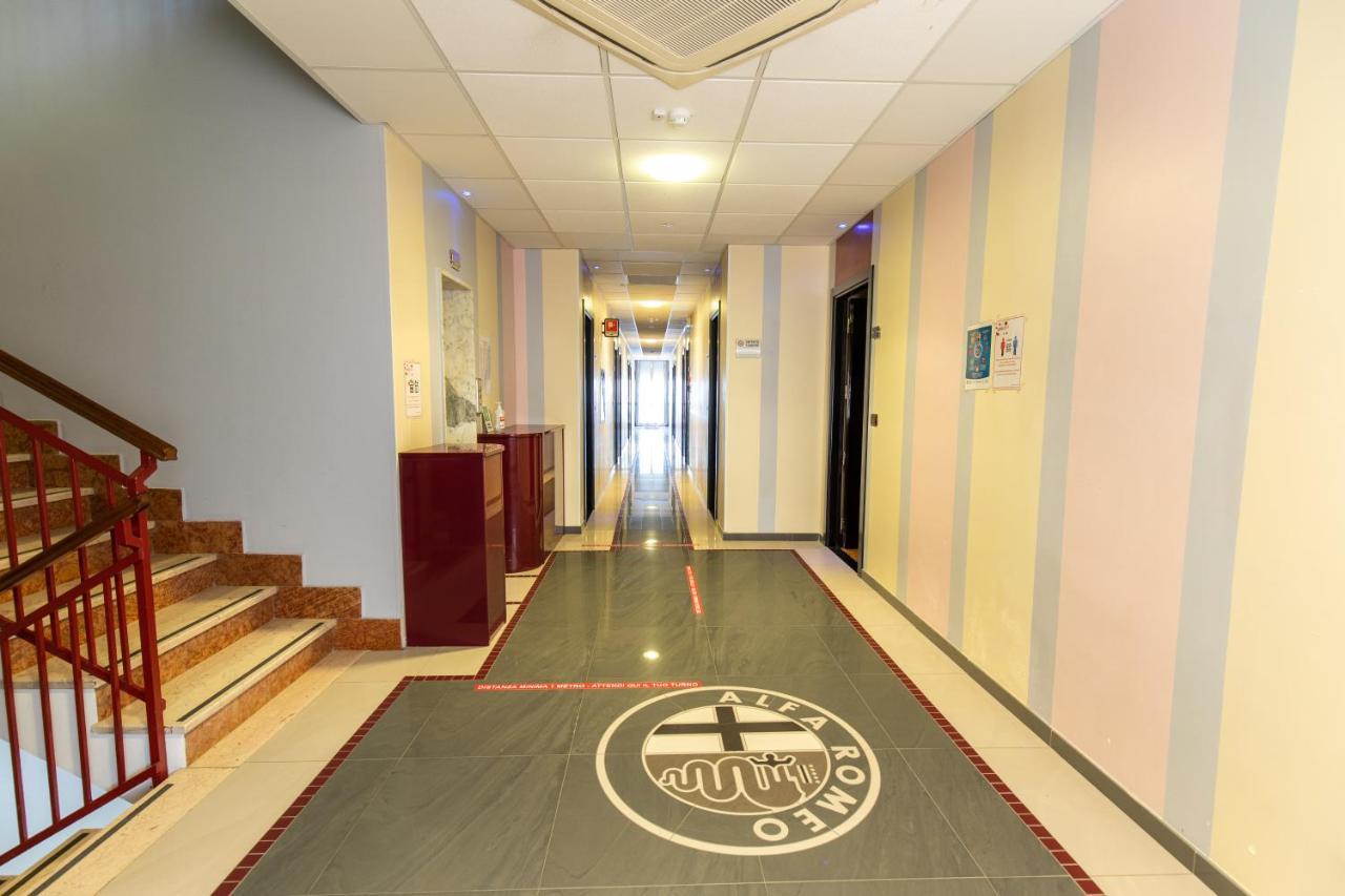 Xxv Aprile Casa Per Ferie Hotel Albenga Kültér fotó